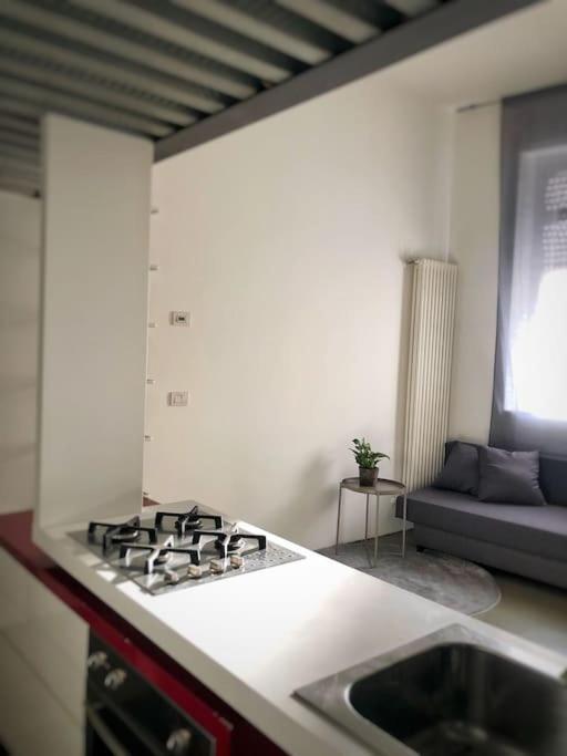 ヴィモドローネDesign App - Vicino Milano -アパートメント エクステリア 写真